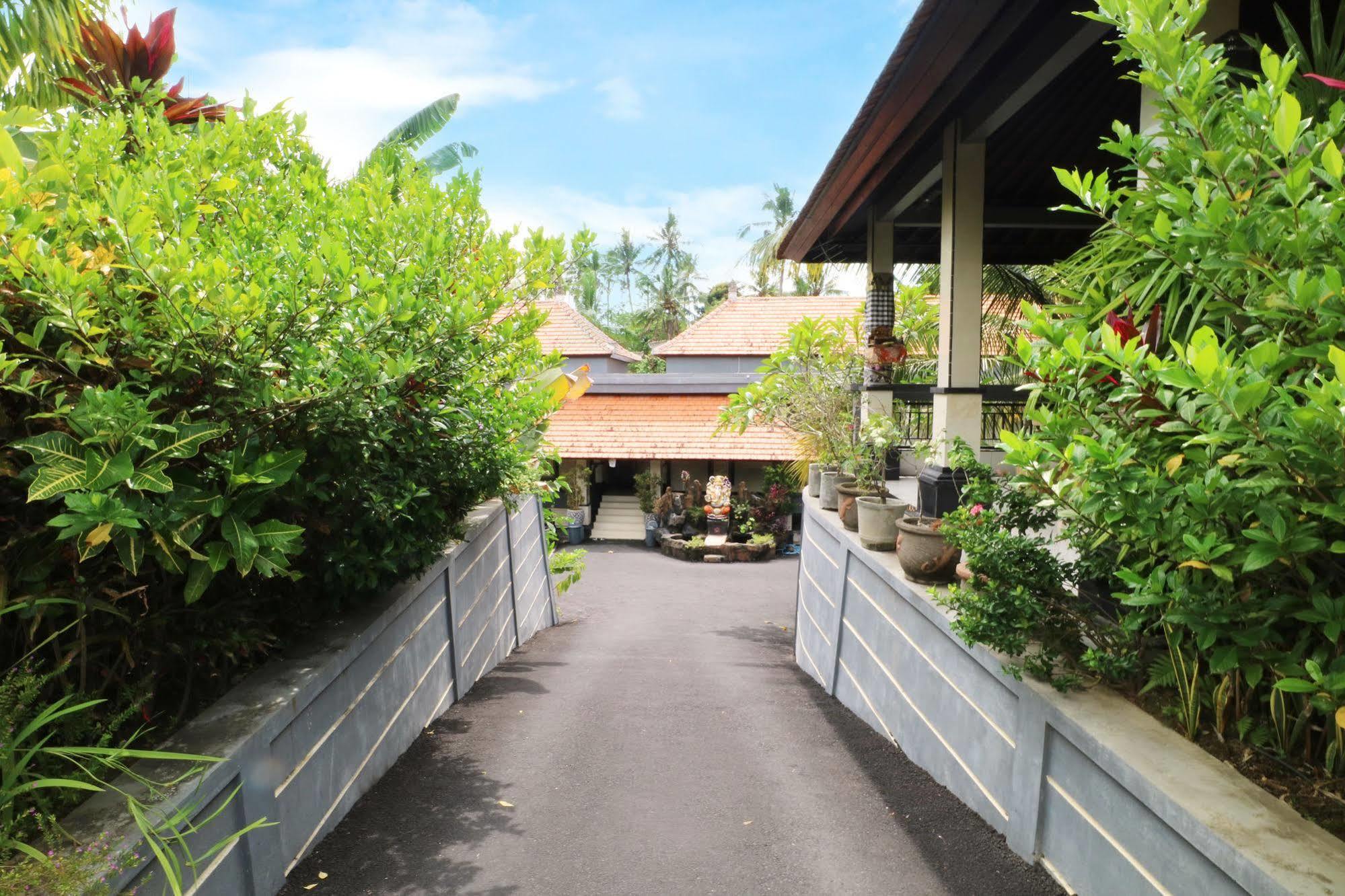 Oyo 91925 Ijo Eco Lodge Hotel Mengwi المظهر الخارجي الصورة